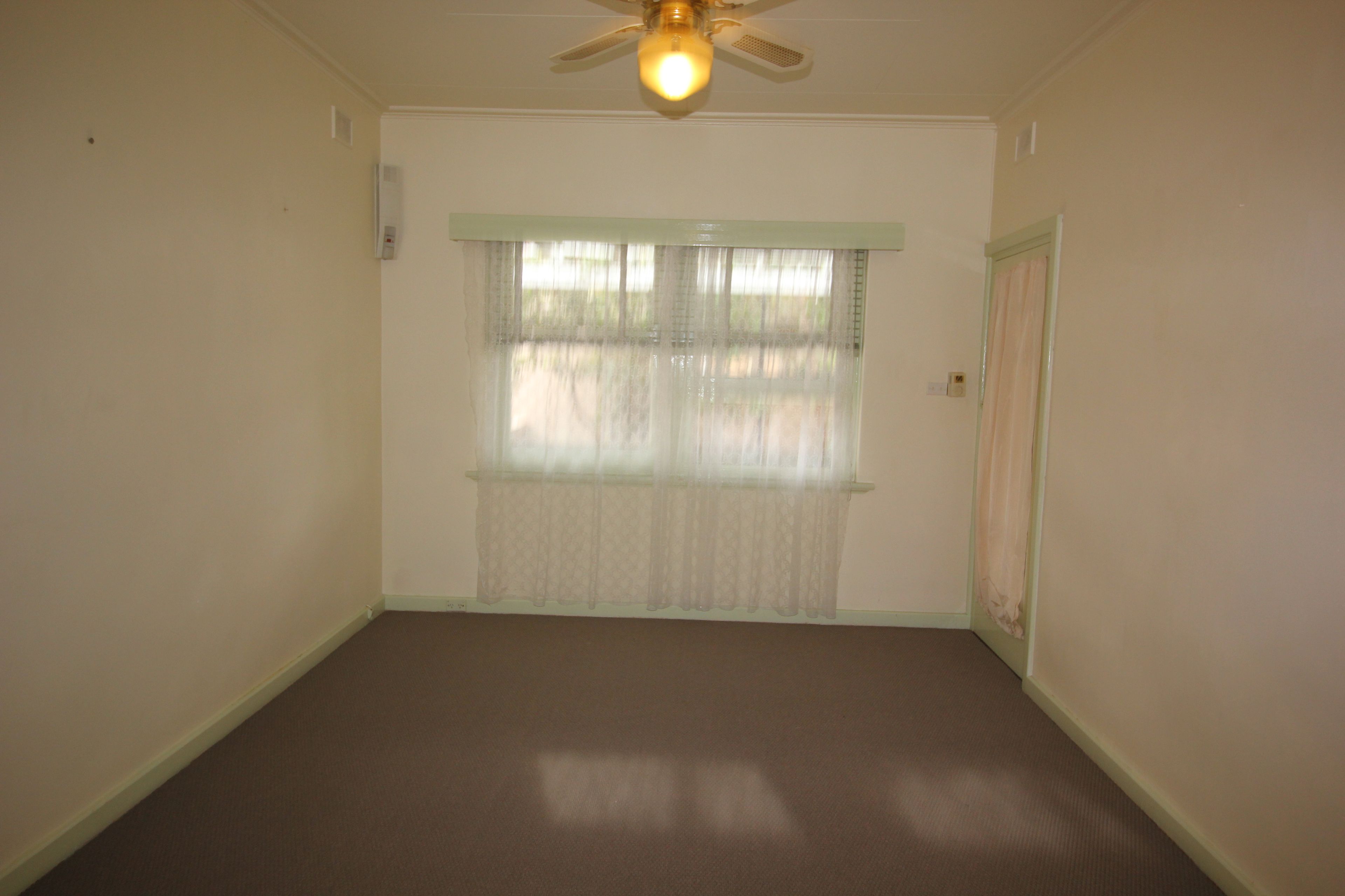 2/15 Waymouth Street, Glandore, SA 5037