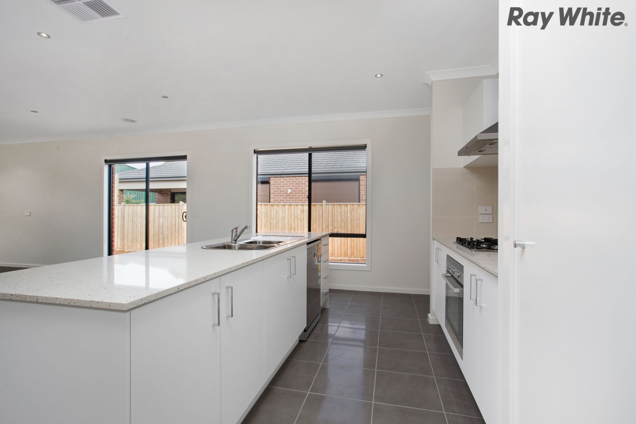 23 Higgins Street, PLUMPTON, VIC 3335