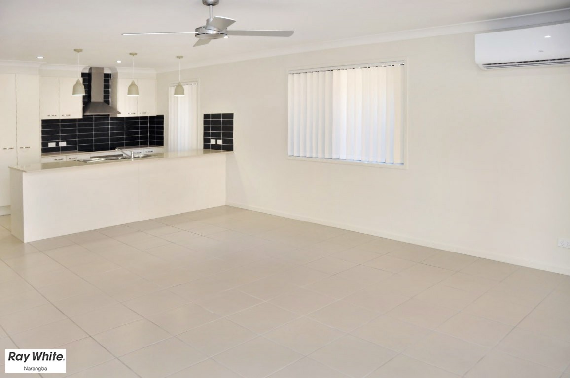 4 Scenery Cir, Narangba, QLD 4504