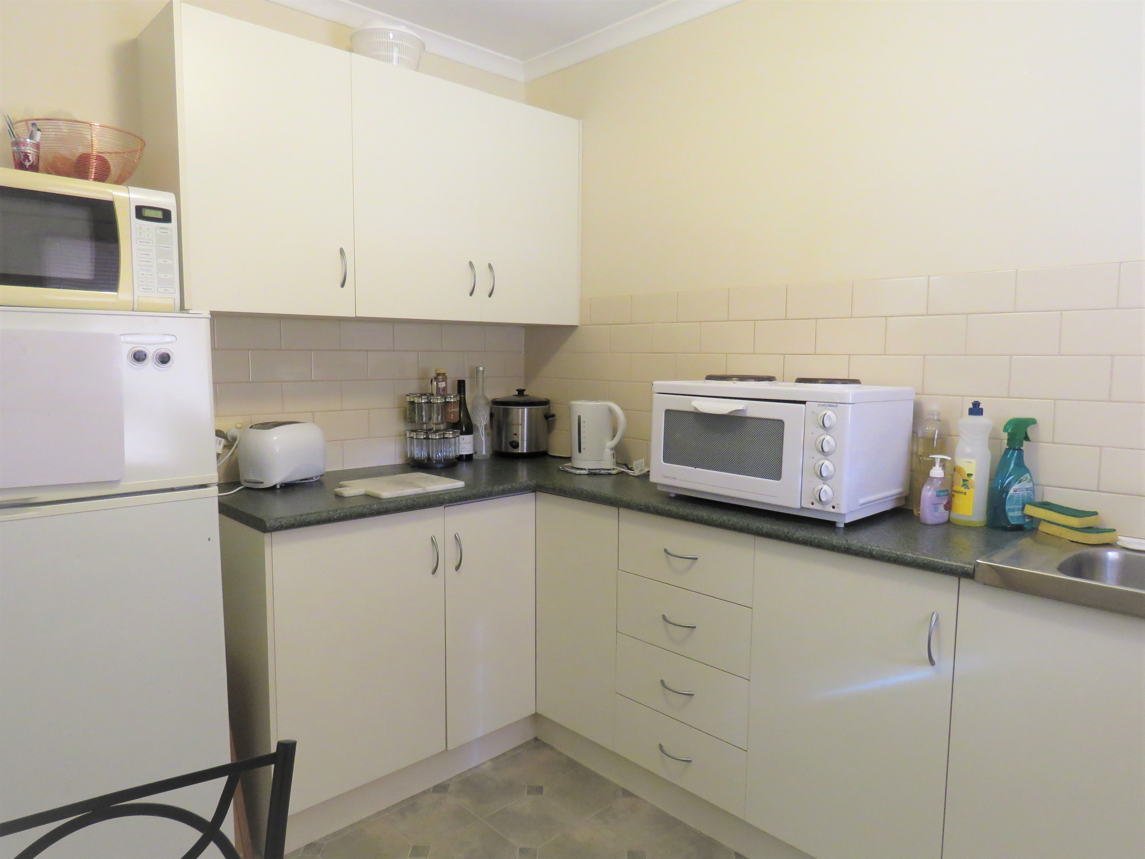 3/10602 Princes Highway, Warrnambool, VIC 3280
