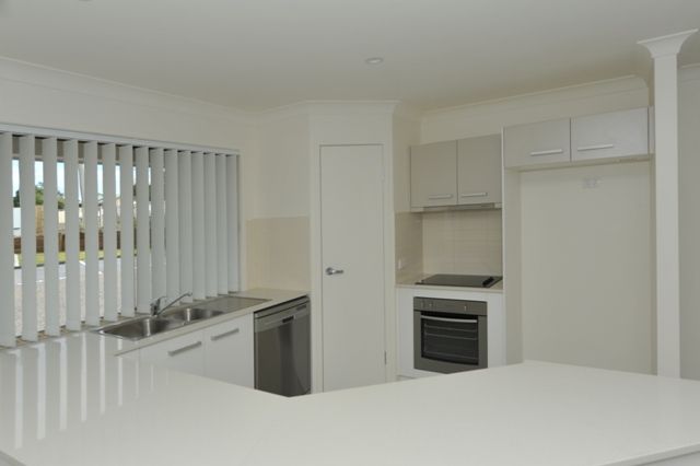 1/98 Main Street, Westbrook, QLD 4350