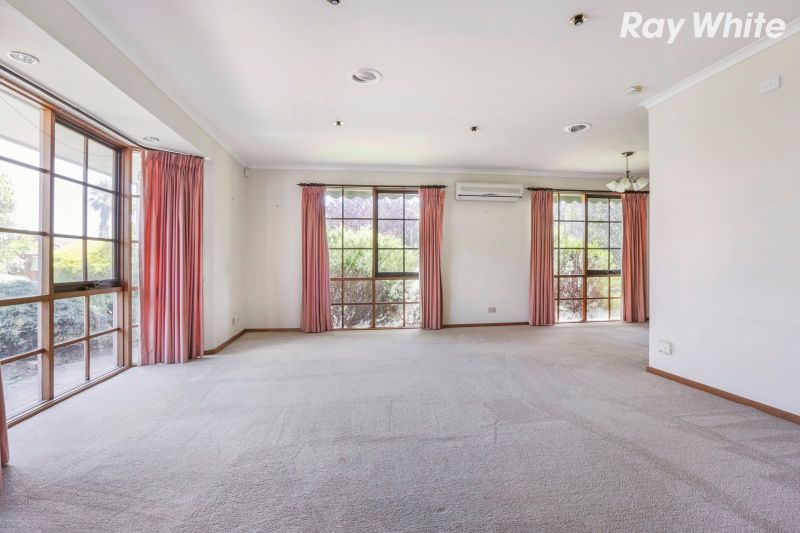6 Mason Way, Berwick, VIC 3806