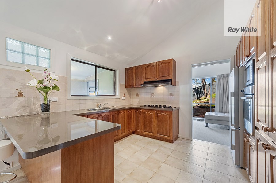 10 Stanton Place, Mill Park, VIC 3082