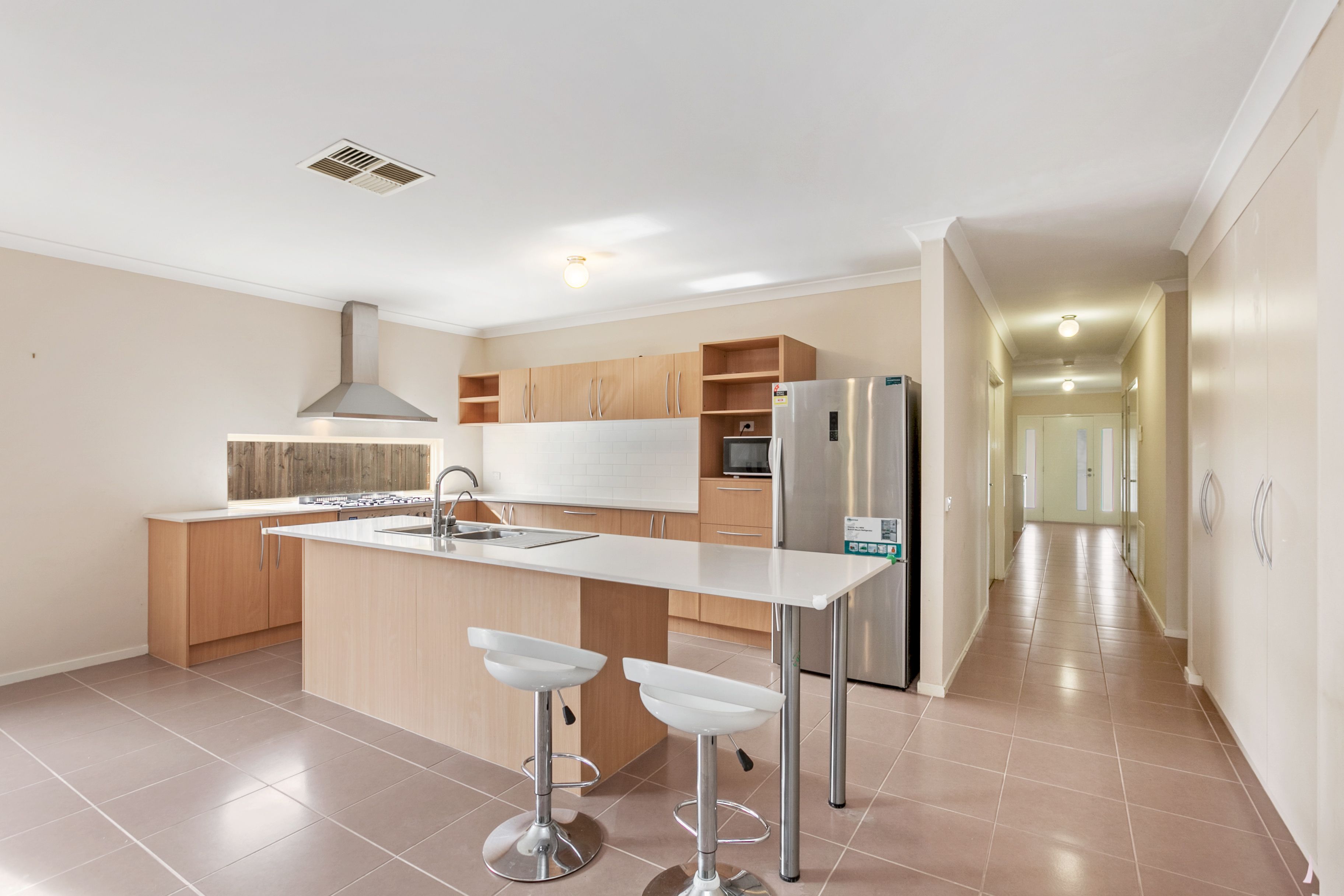 85 Bushmans Way, South Morang, VIC 3752