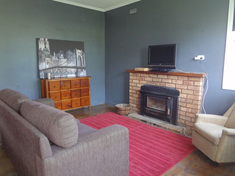 45 Dow Street, Terang, VIC 3264