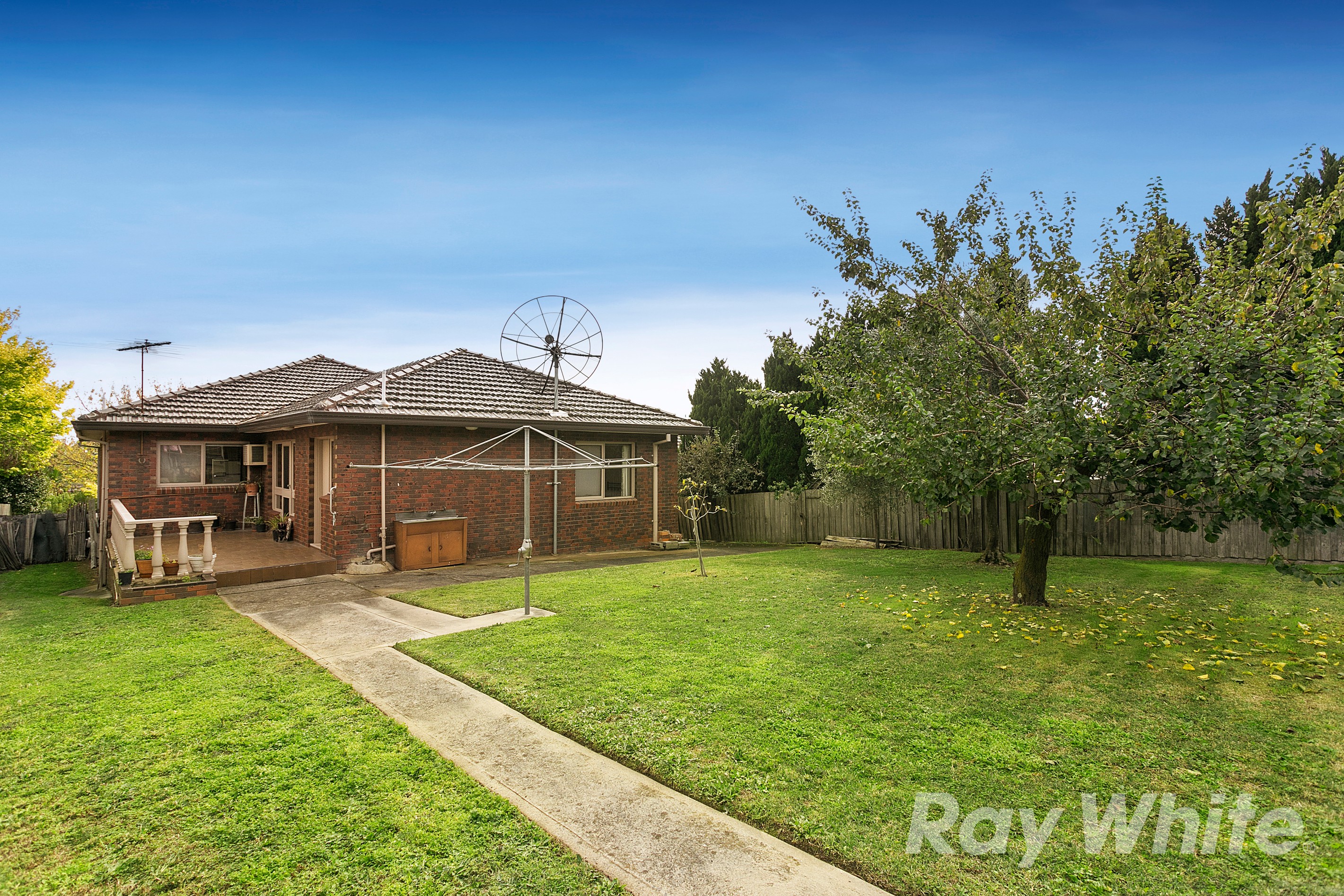 14 Gloucester Street, Mount Waverley, VIC 3149
