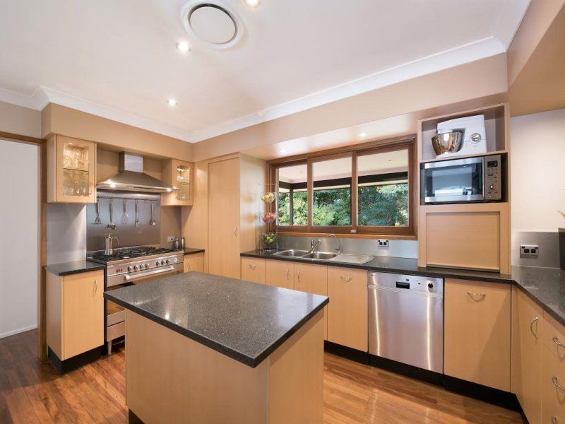 6 Lovedale Street, Wilston, QLD 4051