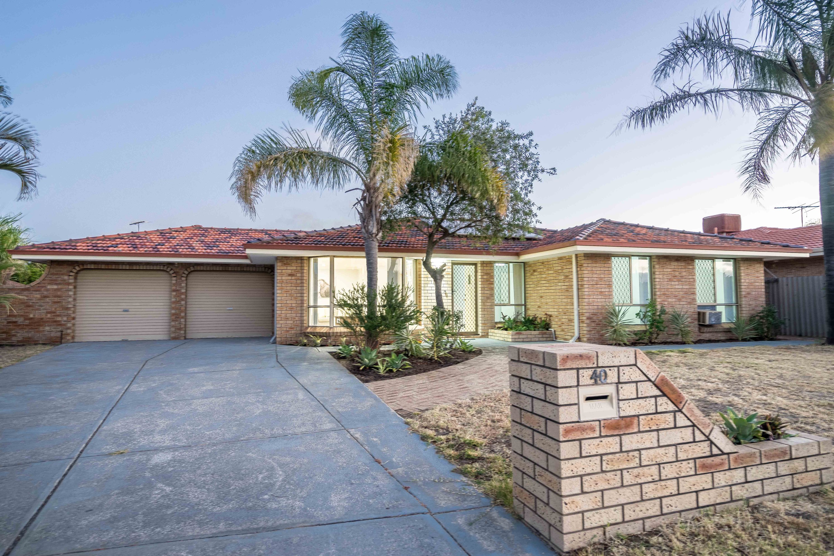 40 Dartford Crescent, Marangaroo, WA 6064