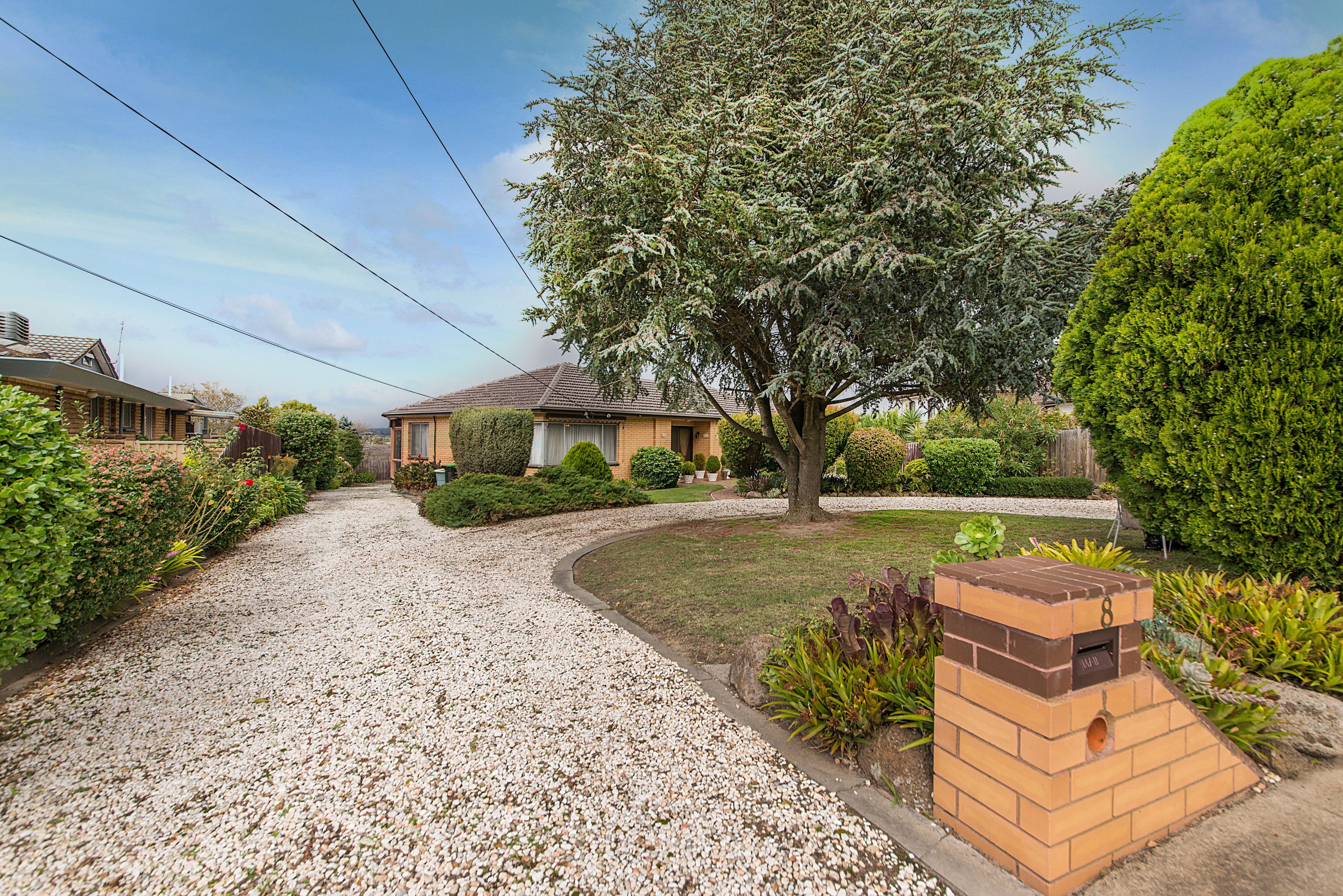 8 Somerset Drive, Dandenong North, VIC 3175
