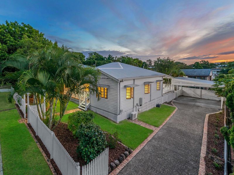 48 Bayview Terrace, Wavell Heights, QLD Residential House Sold