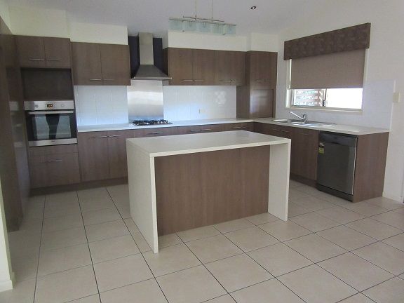 21 Watervale Place, Calamvale, QLD 4116