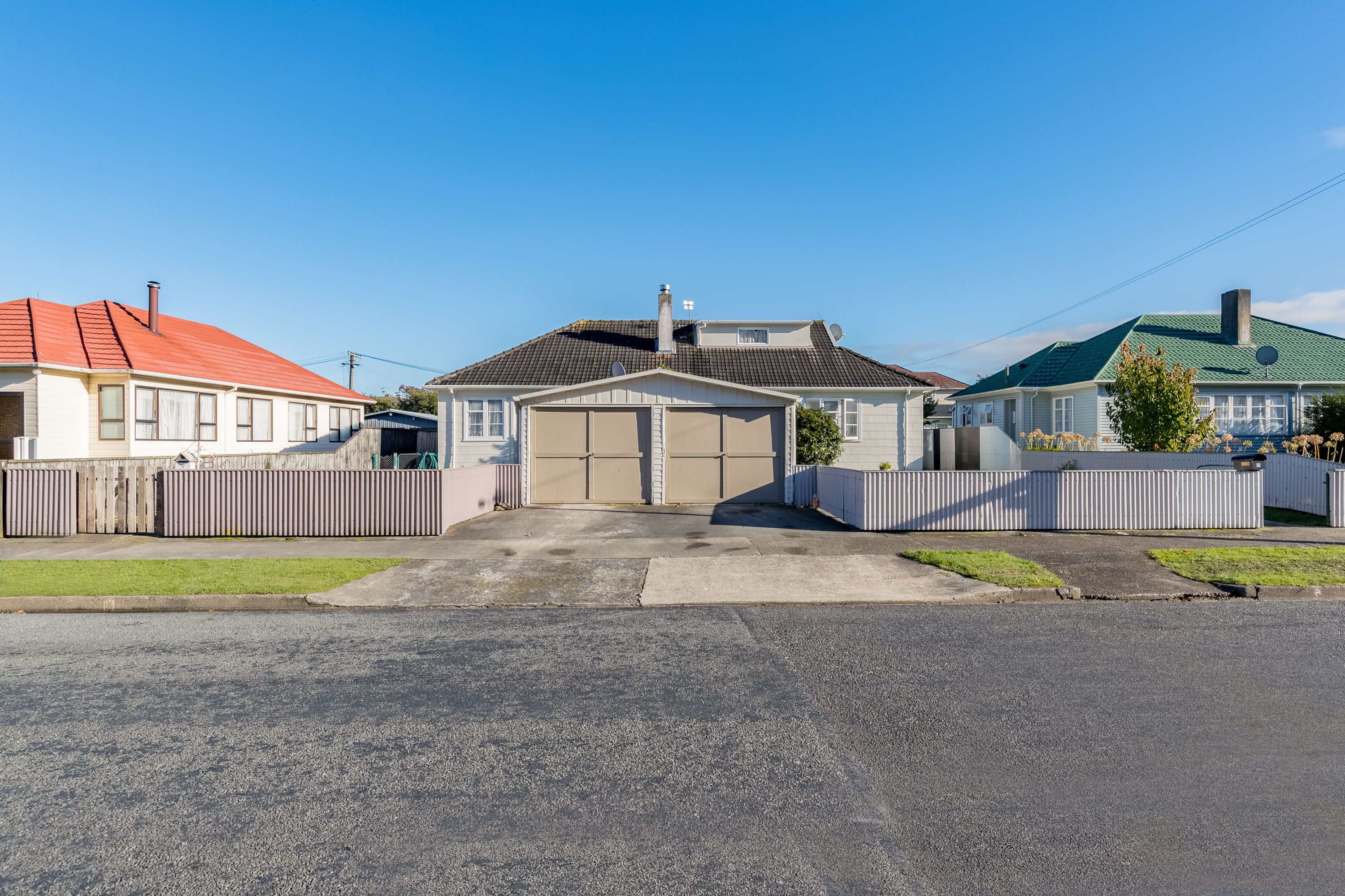 53-55 Hewer Crescent, Naenae, Lower Hutt City