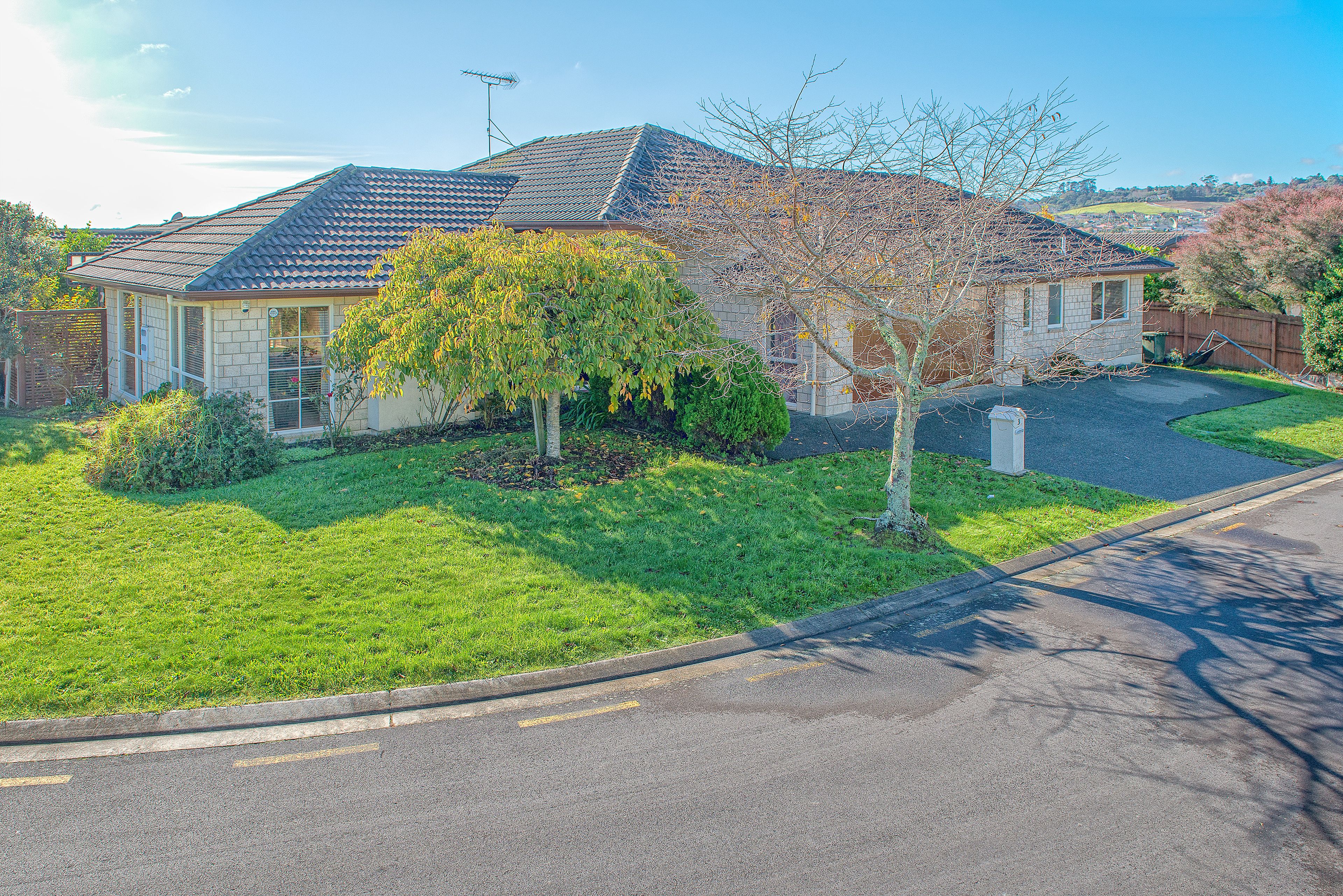 3 Adrigole Cresent, Dannemora, Manukau City