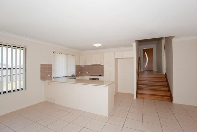 2 Moorina Drive, Harristown, QLD 4350