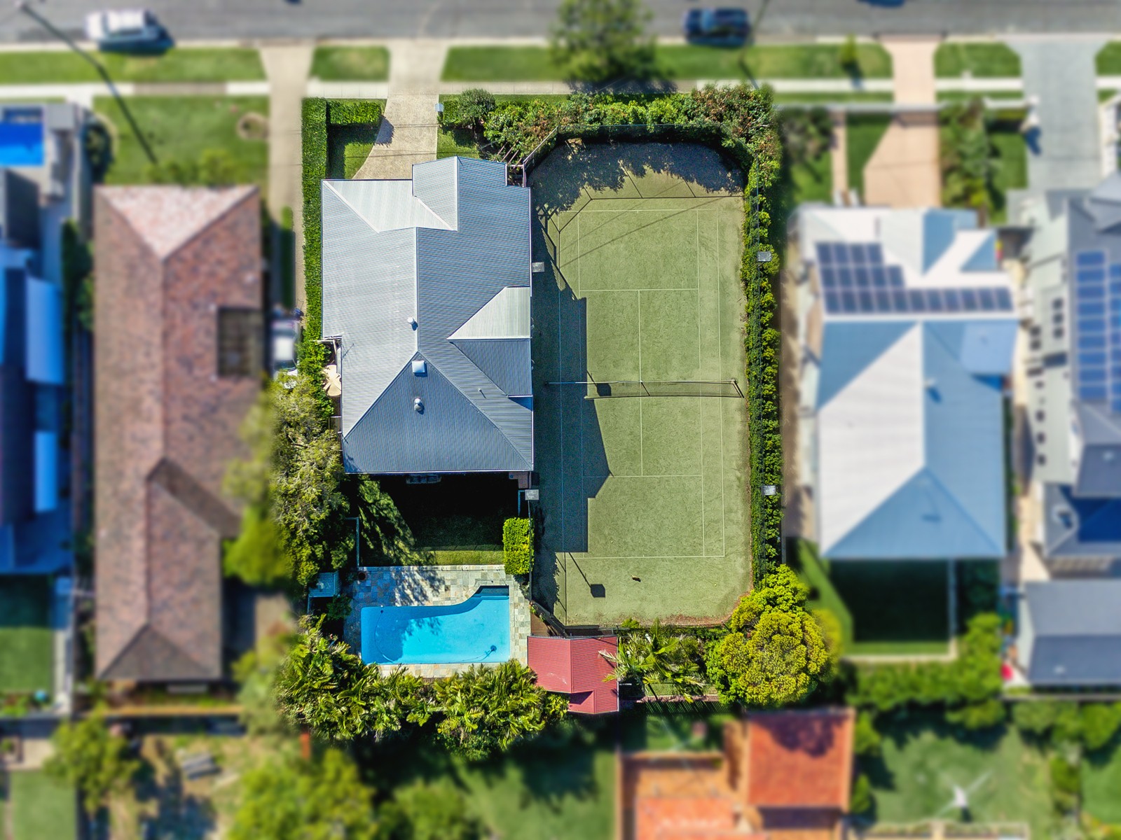 99 Newman Avenue, Camp Hill, QLD 4152