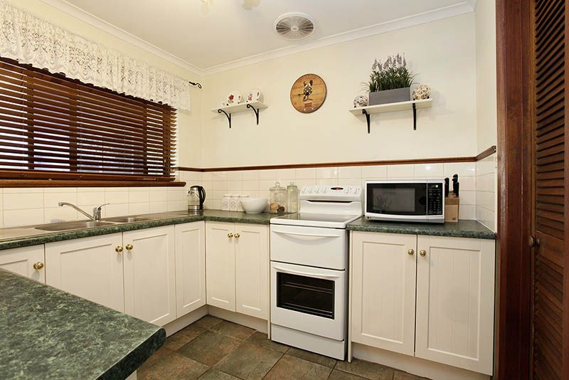 10 Lakeland Road, Munno Para West, SA 5115