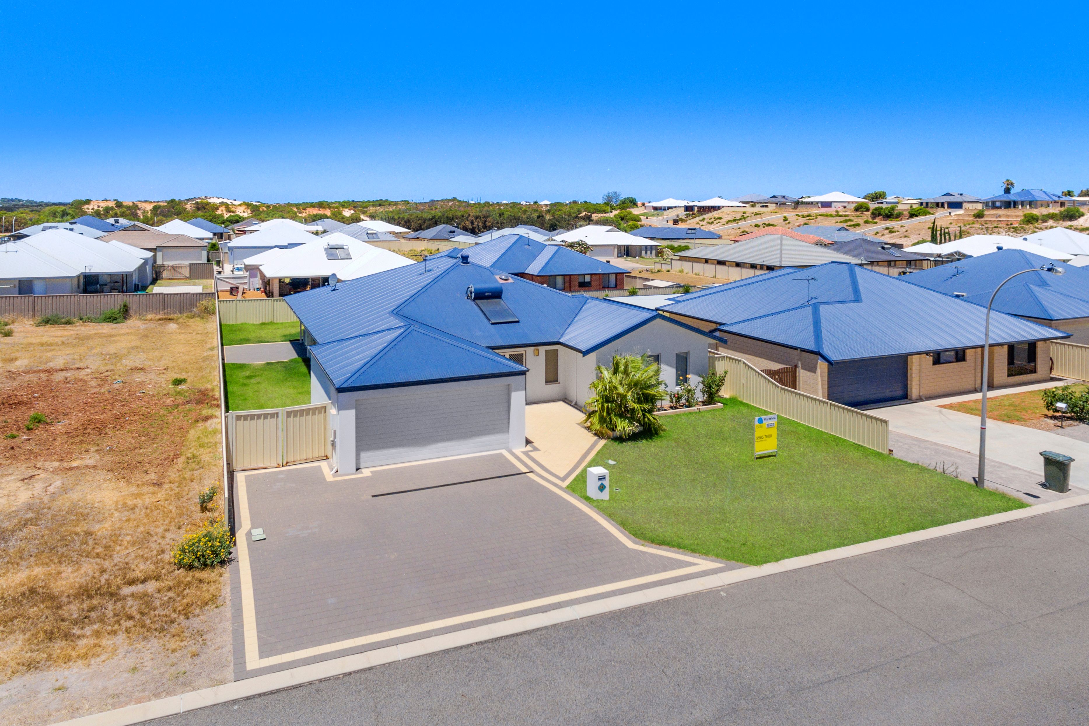 14 Portside Road, Drummond Cove, WA 6532