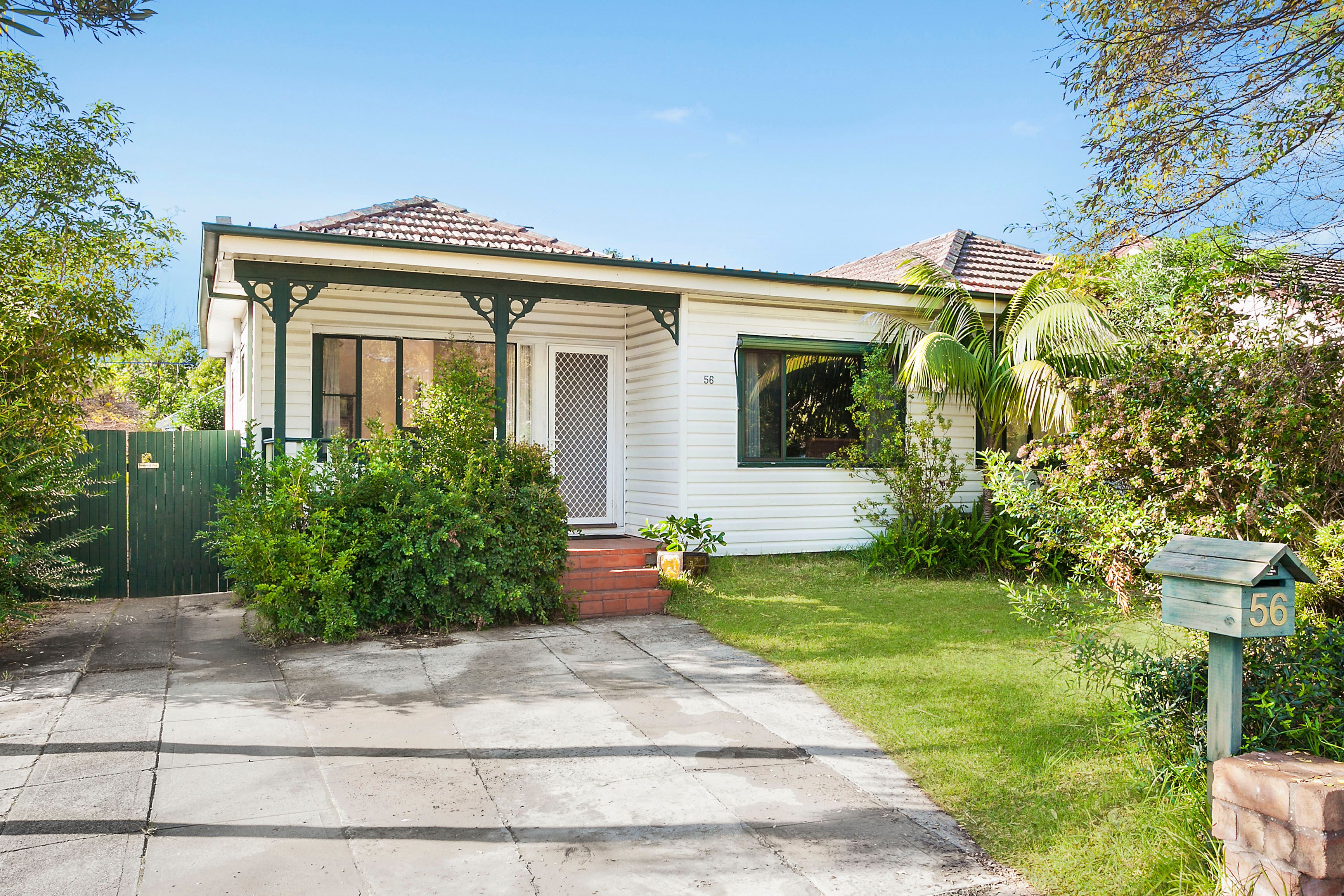 56 Crammond Boulevarde, Caringbah, NSW 2229