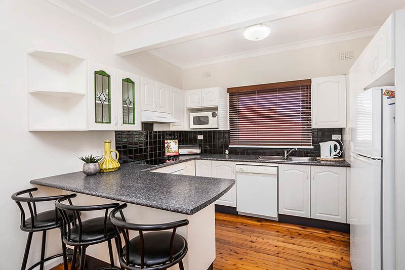 4 Barbara Avenue, Warrawong, NSW 2502