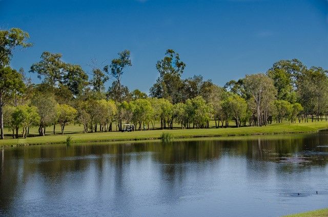 2 Steyning Court, Arundel QLD 4214