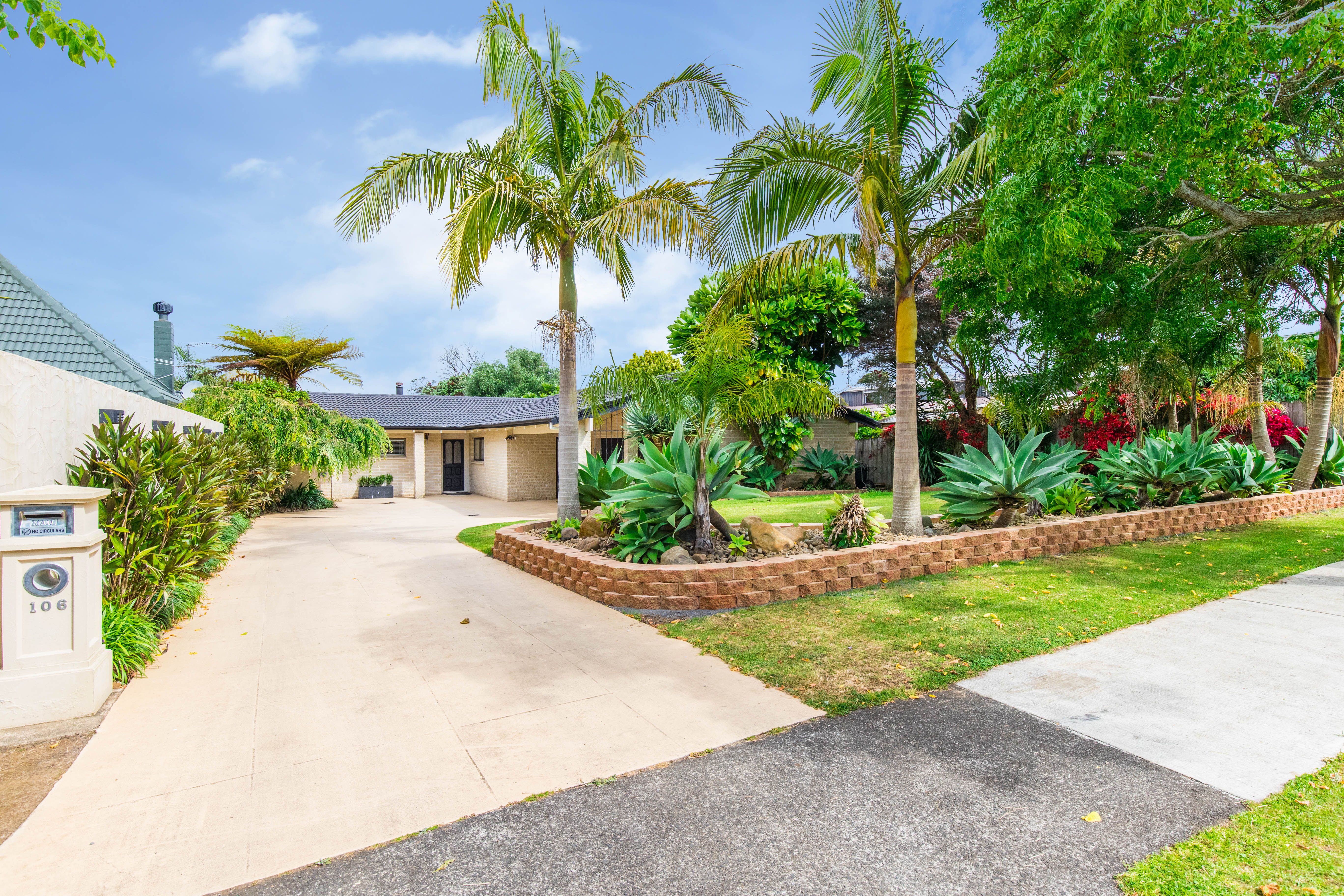 106 Carnoustie Drive, Wattle Downs, Manukau City