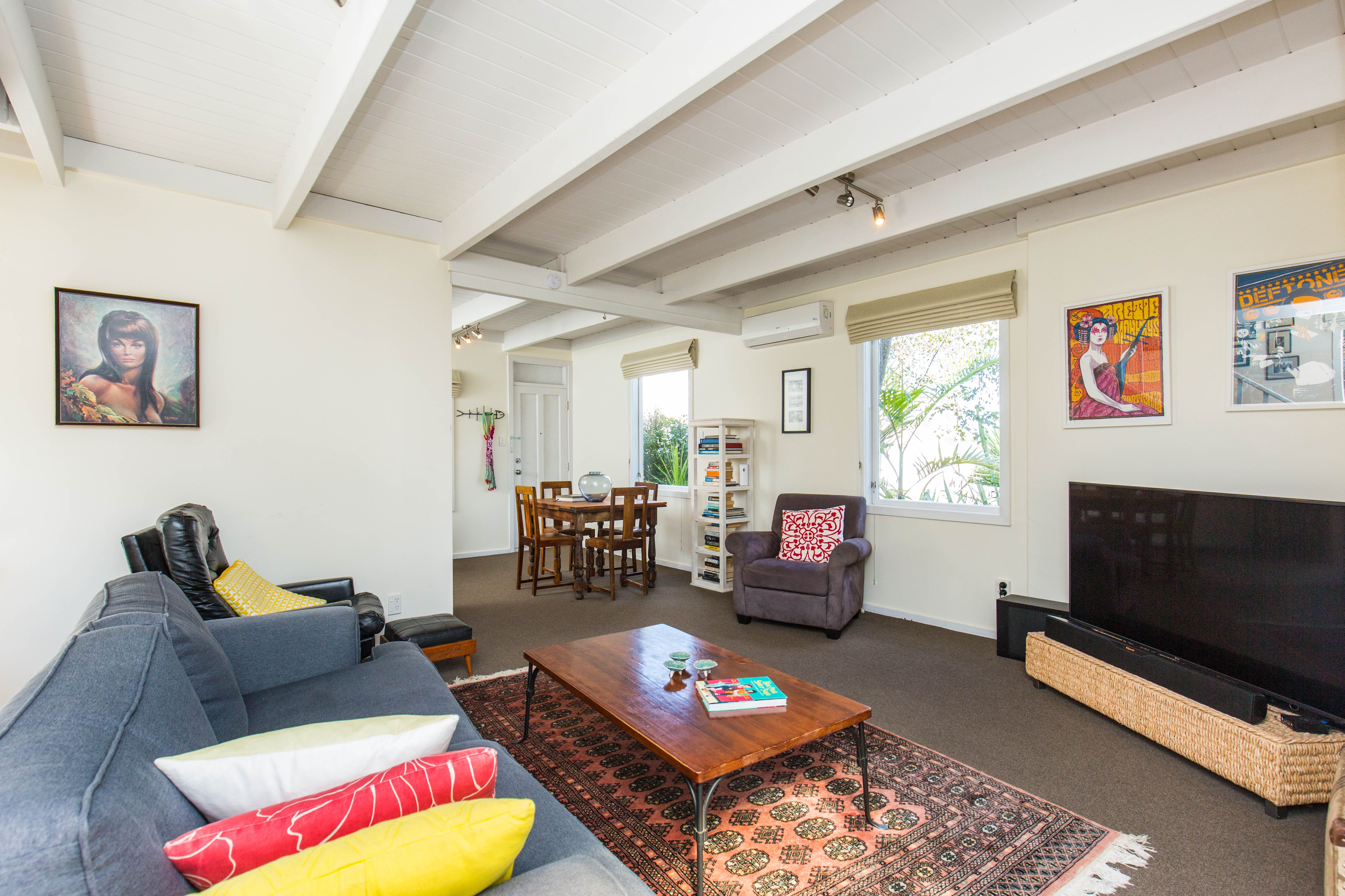 2/5 Seaside Avenue, Waterview, Auckland City