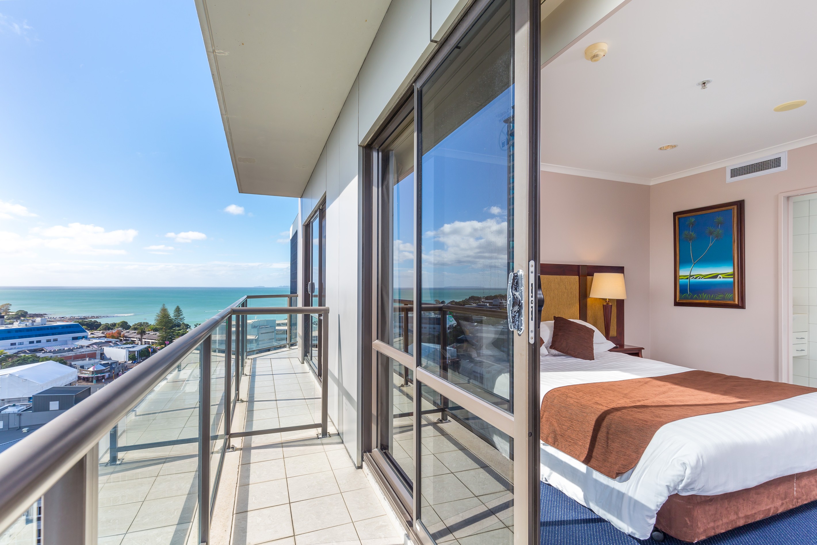 1307/9-17 Byron Avenue, Takapuna, North Shore City