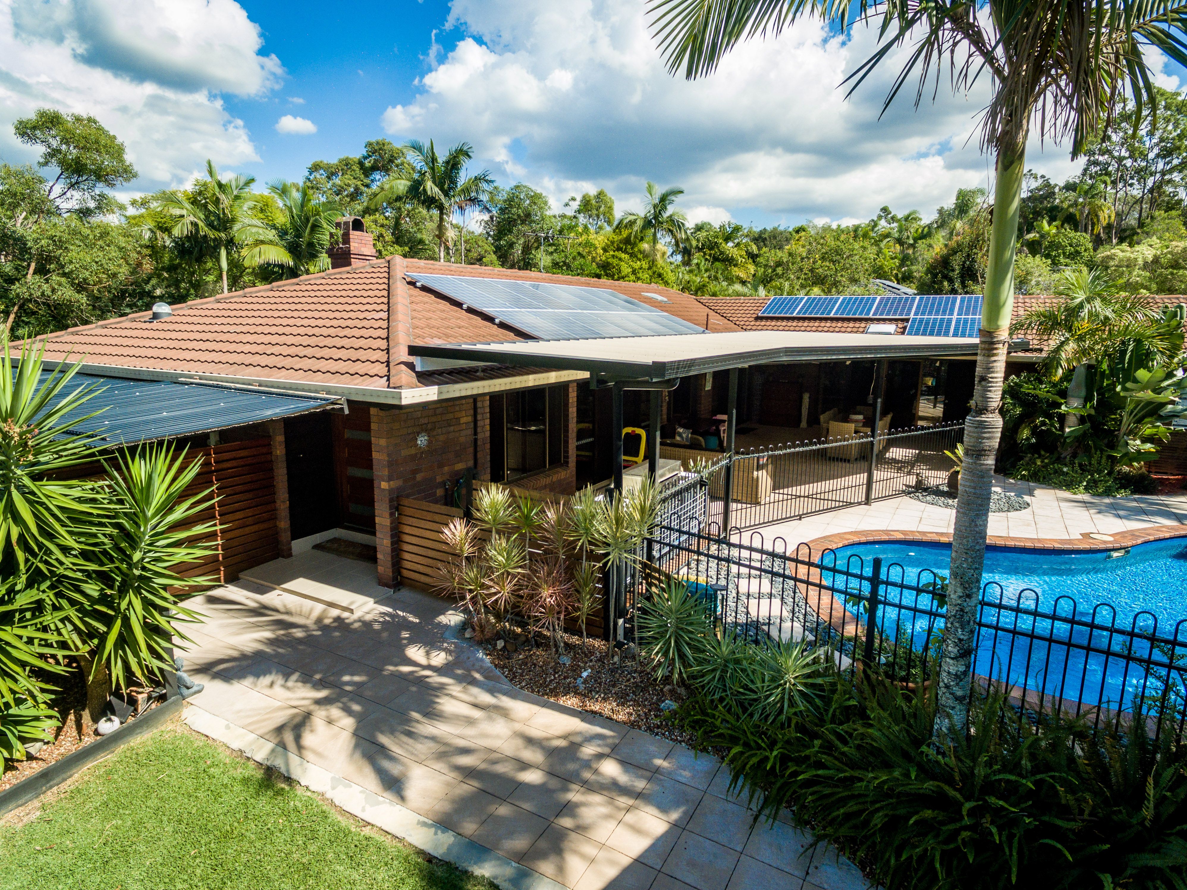 3 Essex Close, Springwood, QLD 4127
