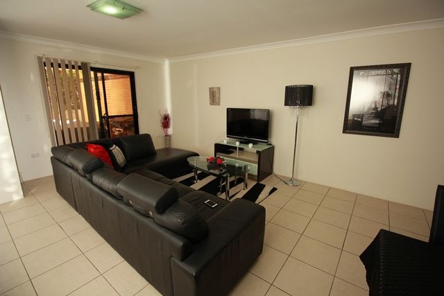 13/35-43 Penelope Lucas Lane, Rosehill, NSW 2142