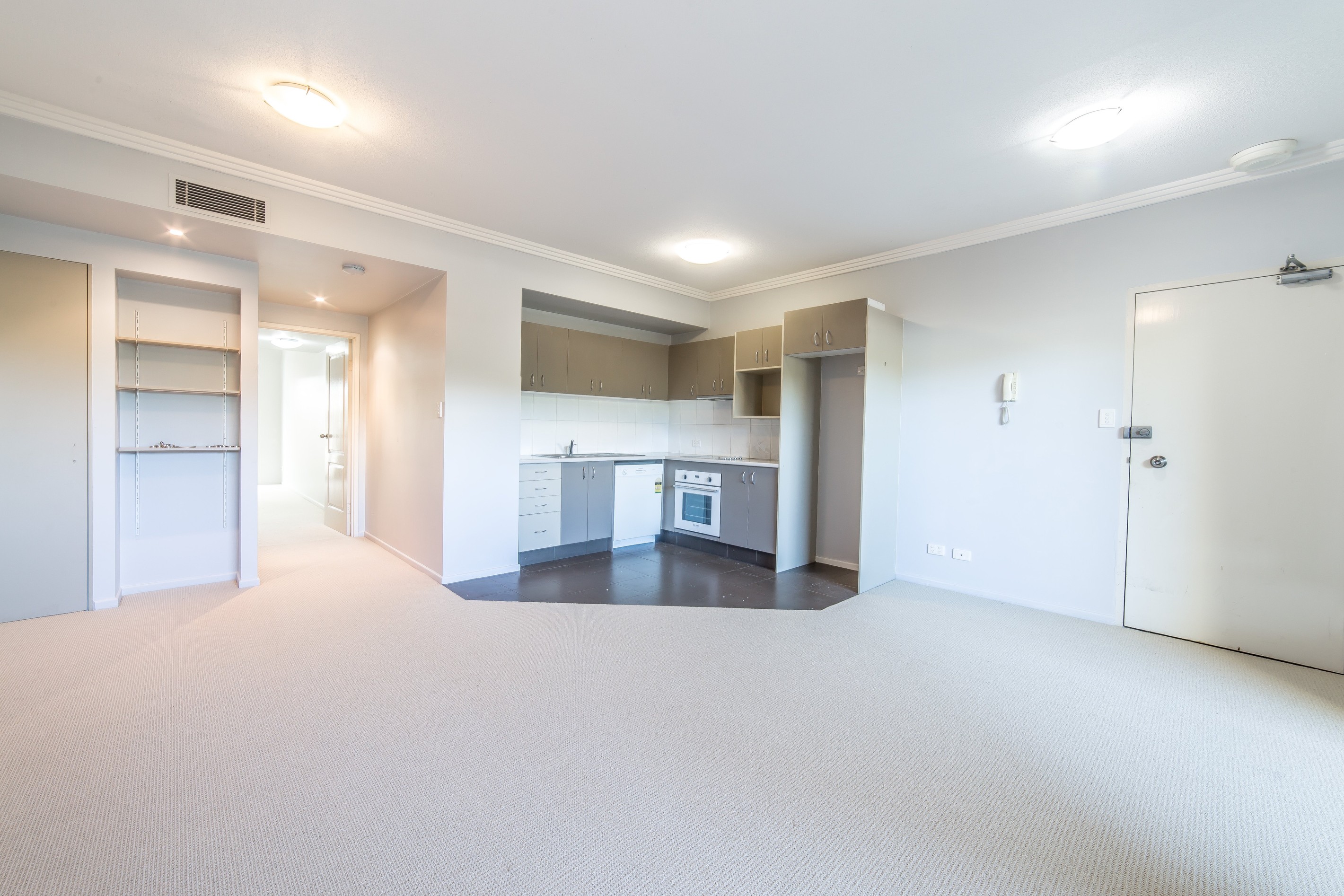3/18-20 Rose Street, Southport, QLD 4215