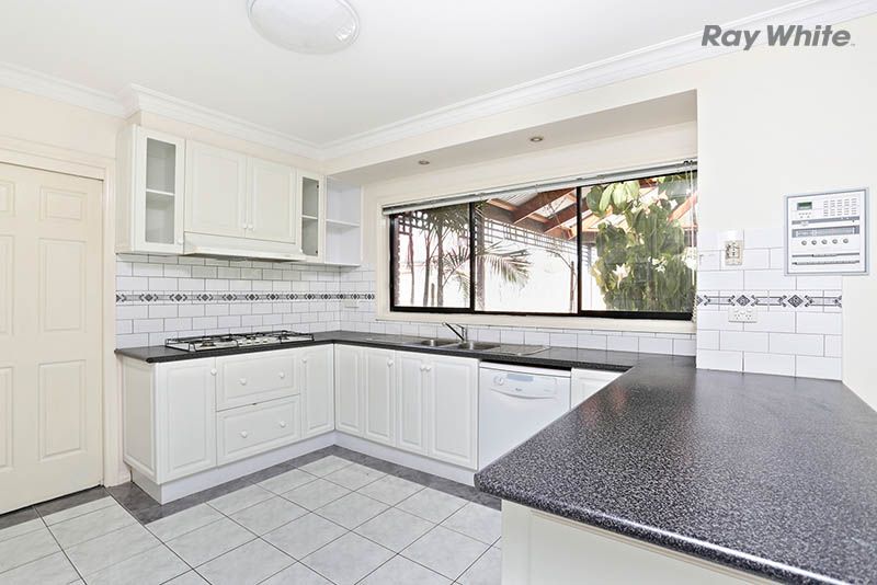 1 Thorogood Court, Taylors Lakes, VIC 3038