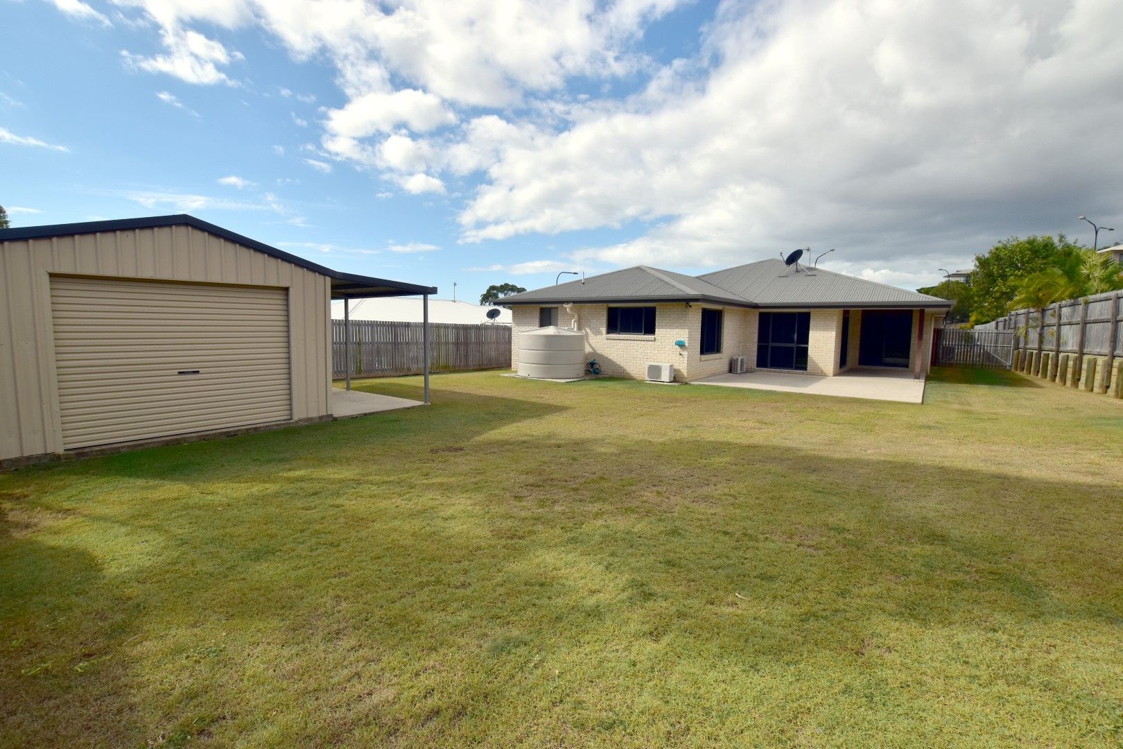 50 Skyline Drive, New Auckland, QLD 4680