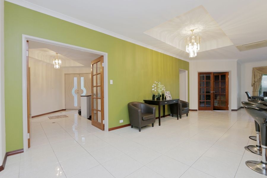 8A Smiths Avenue, Redcliffe, WA 6104