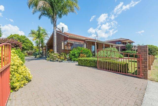 35 Matapihi Road, Mt Maunganui, Tauranga City | Real Estate | Ray White ...