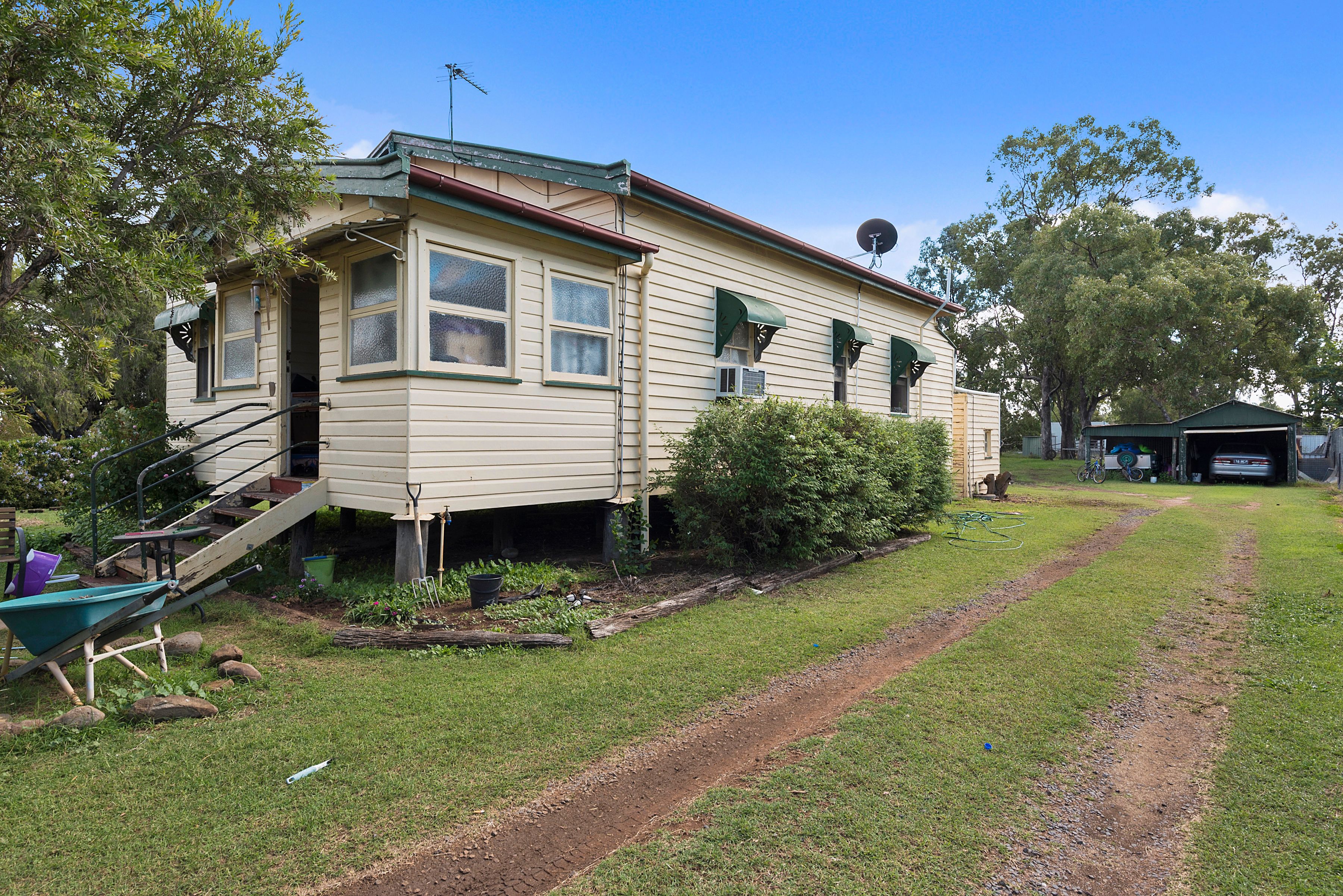 120 Kent Street, Oakey, QLD 4401