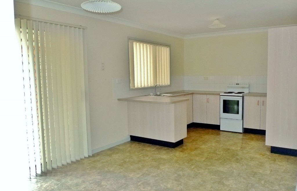 134 Elizabeth Bay Drive, Lake Munmorah, NSW 2259