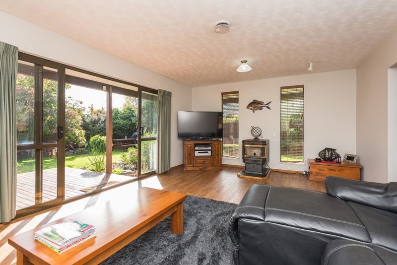 5 Kruse Place, Redwood, Christchurch City