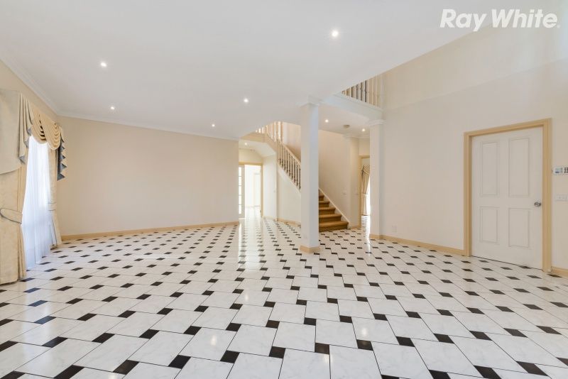 16 Armagh Crescent, Wantirna South, VIC 3152