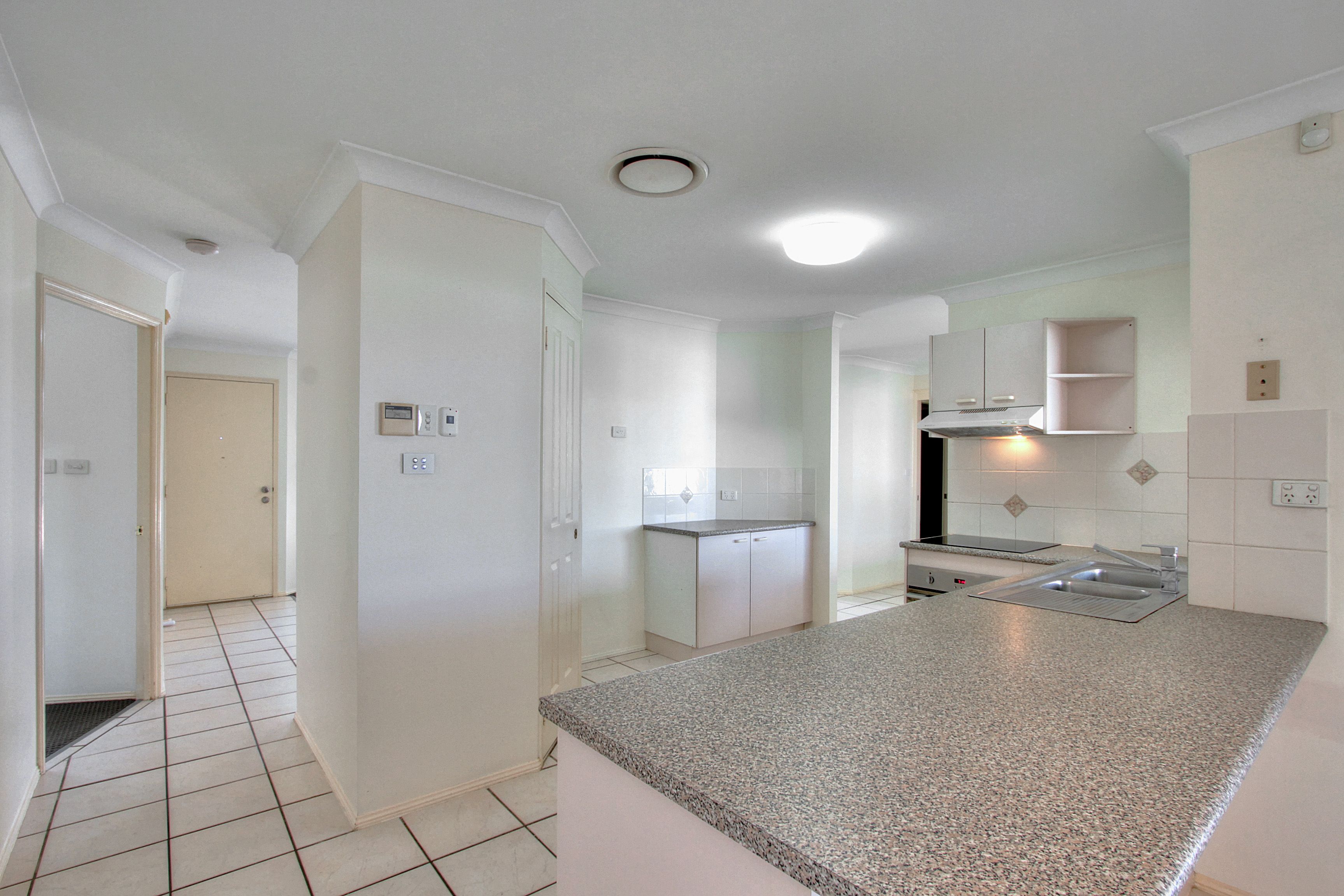 99 Pohon Drive, Tanah Merah, QLD 4128