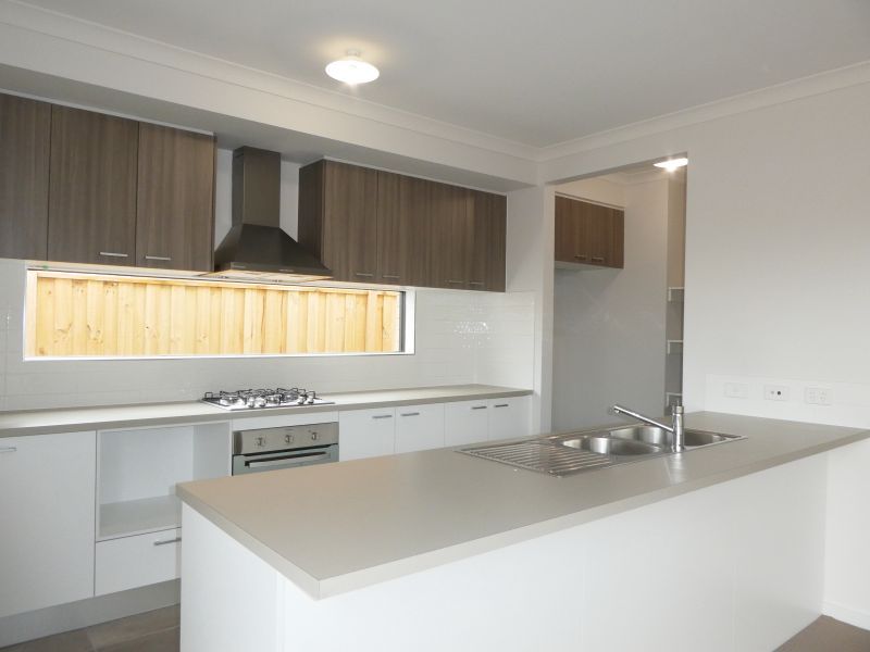 6 Portrait Place, CLYDE NORTH, VIC 3978