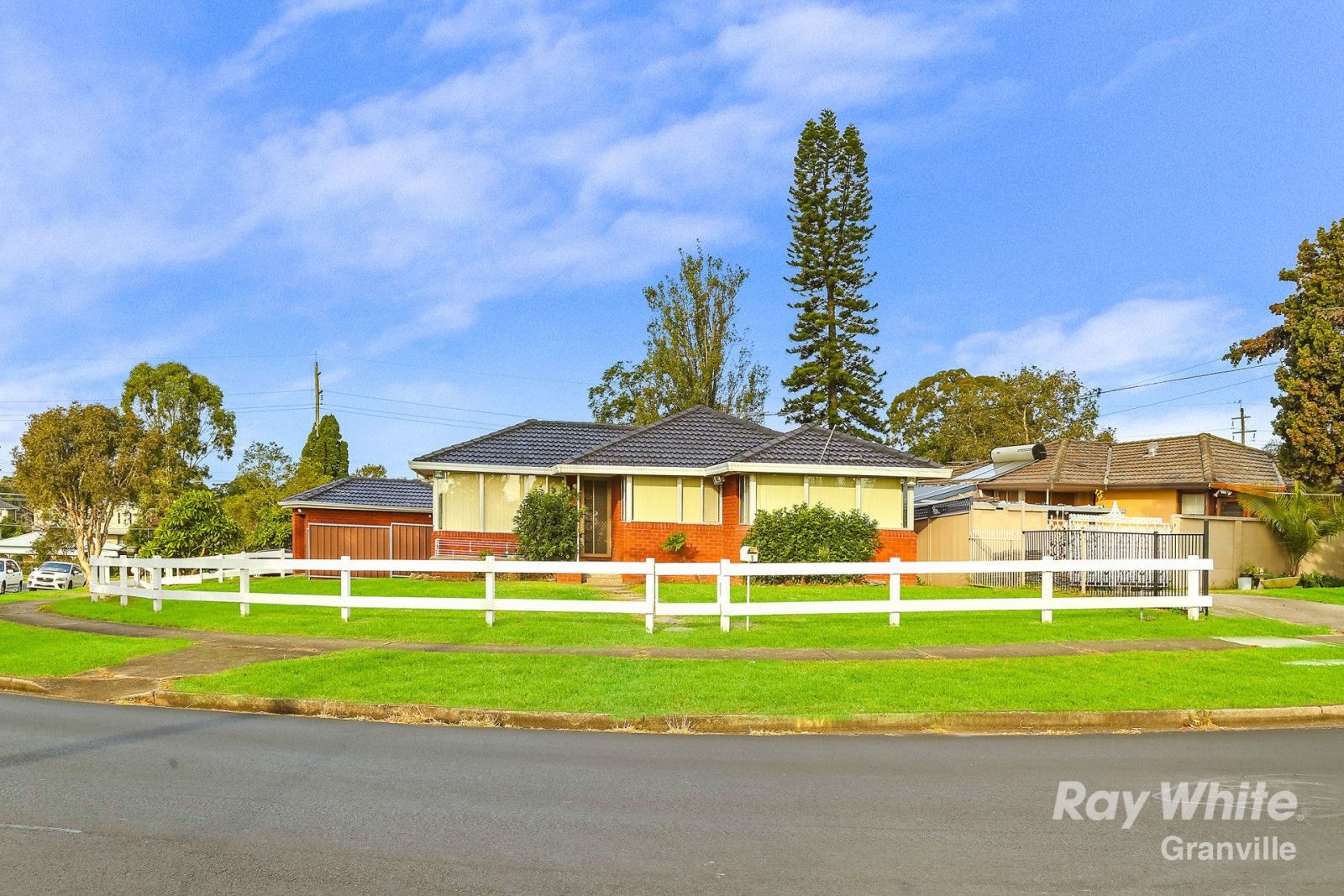 5 Nevis Crescent