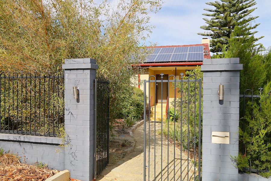 17 Cordelia Avenue, Coolbellup, WA 6163