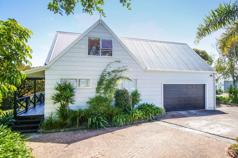 A Home with a Difference - Bucklands Beach