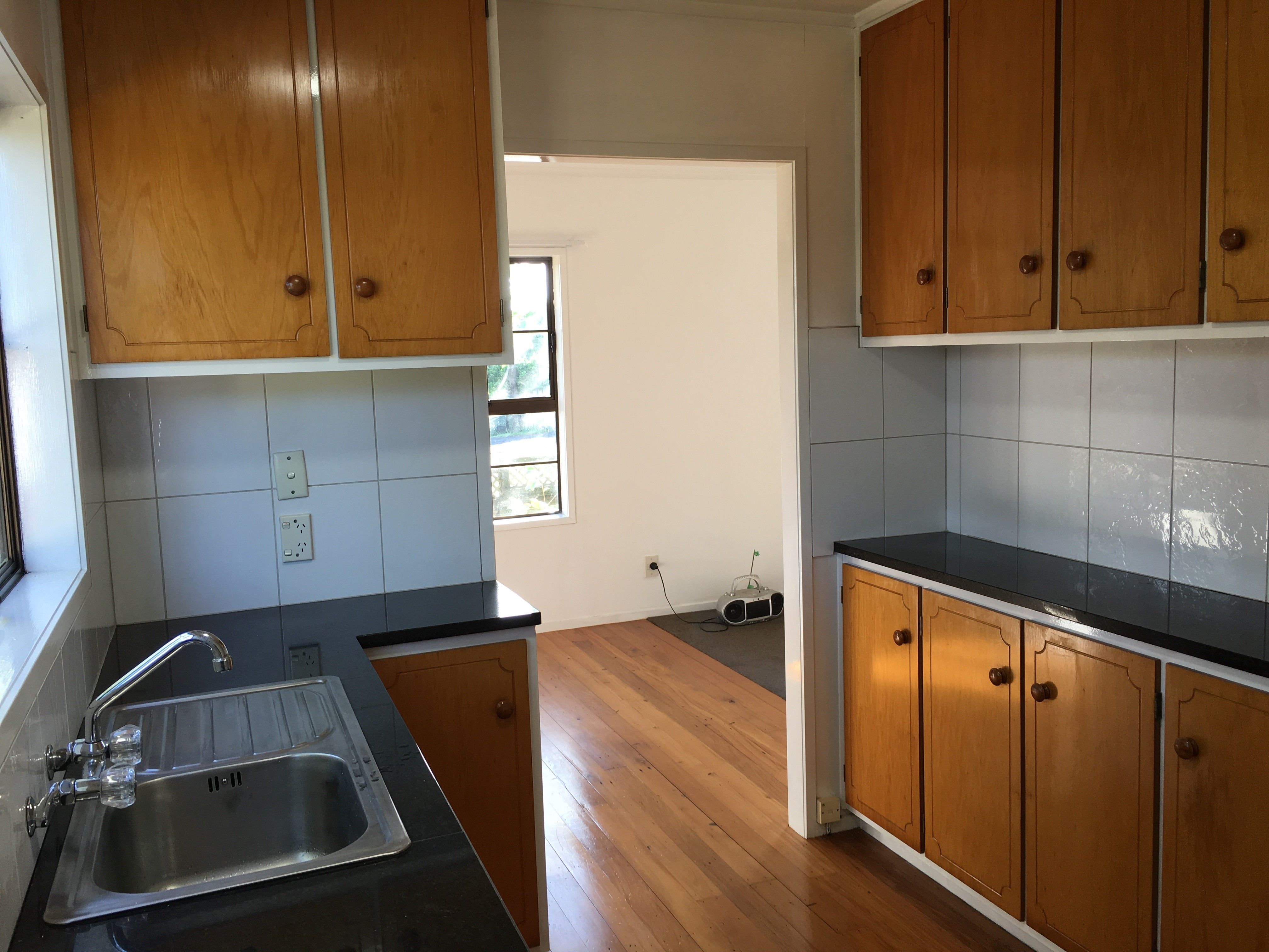 57 Gills Road, Bucklands Beach, Manukau City