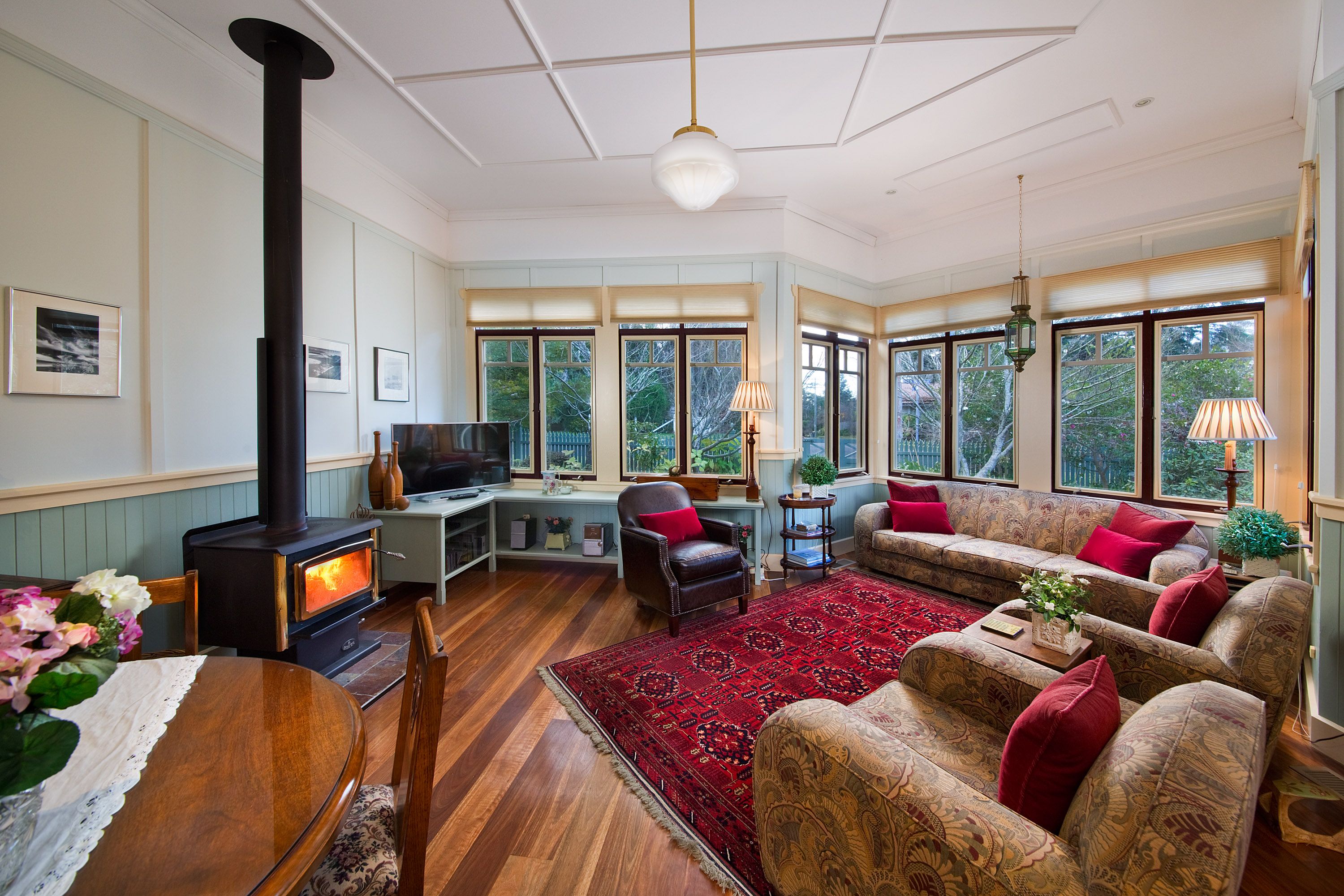 2 Bell Street, Blackheath, NSW 2785