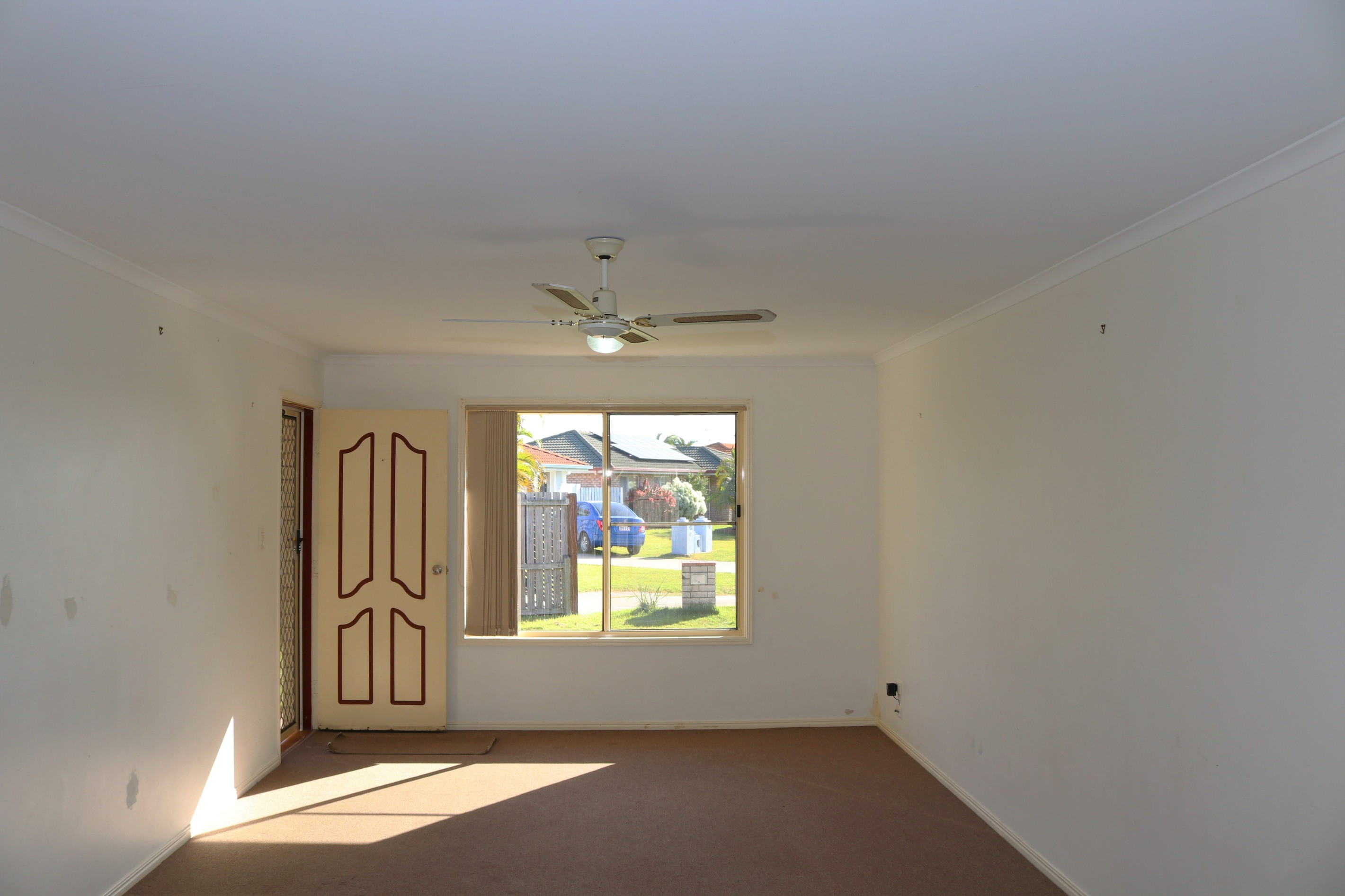 4 Burnett Court, Eli Waters, QLD 4655