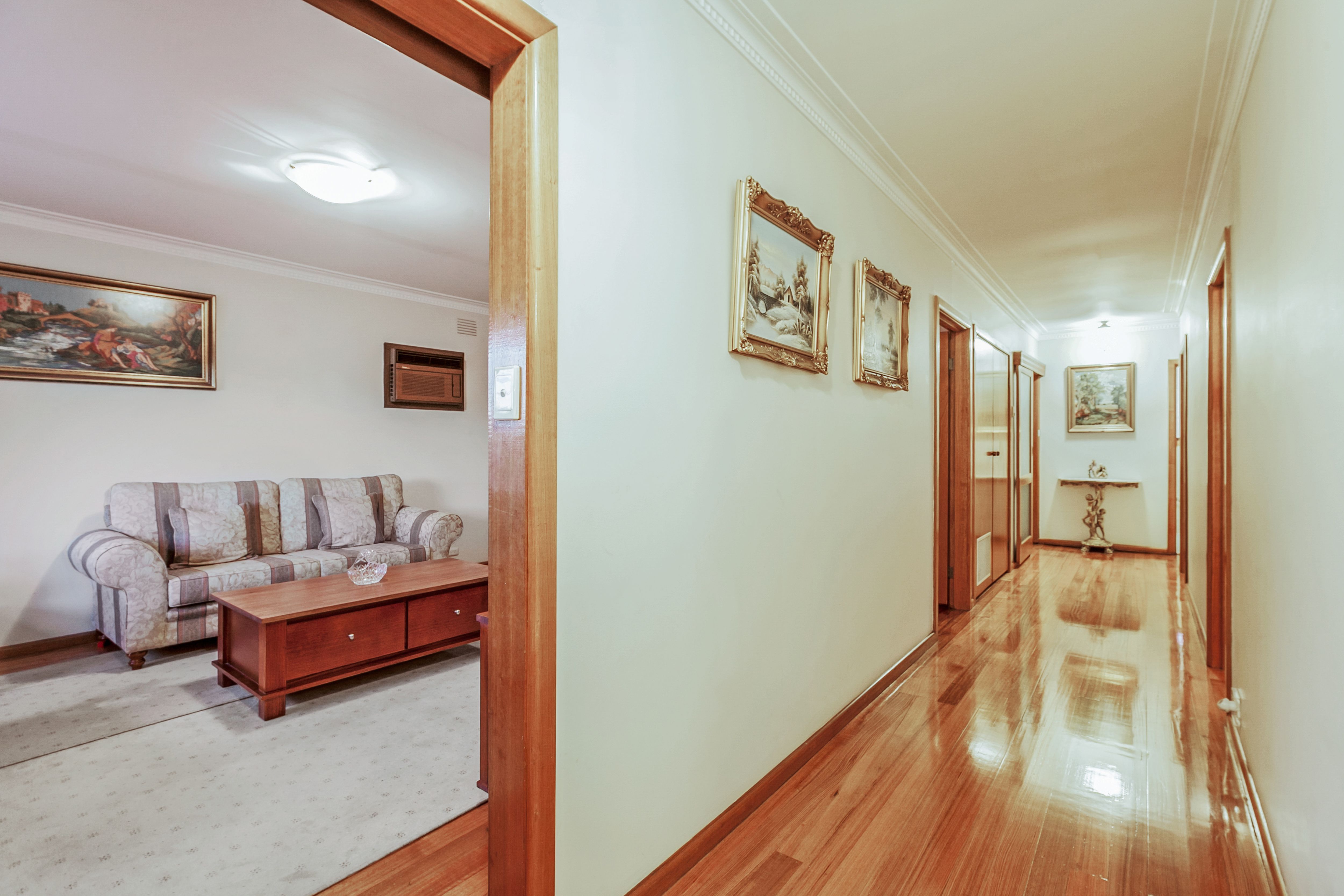 16 Muriel Court, Reservoir, VIC 3073