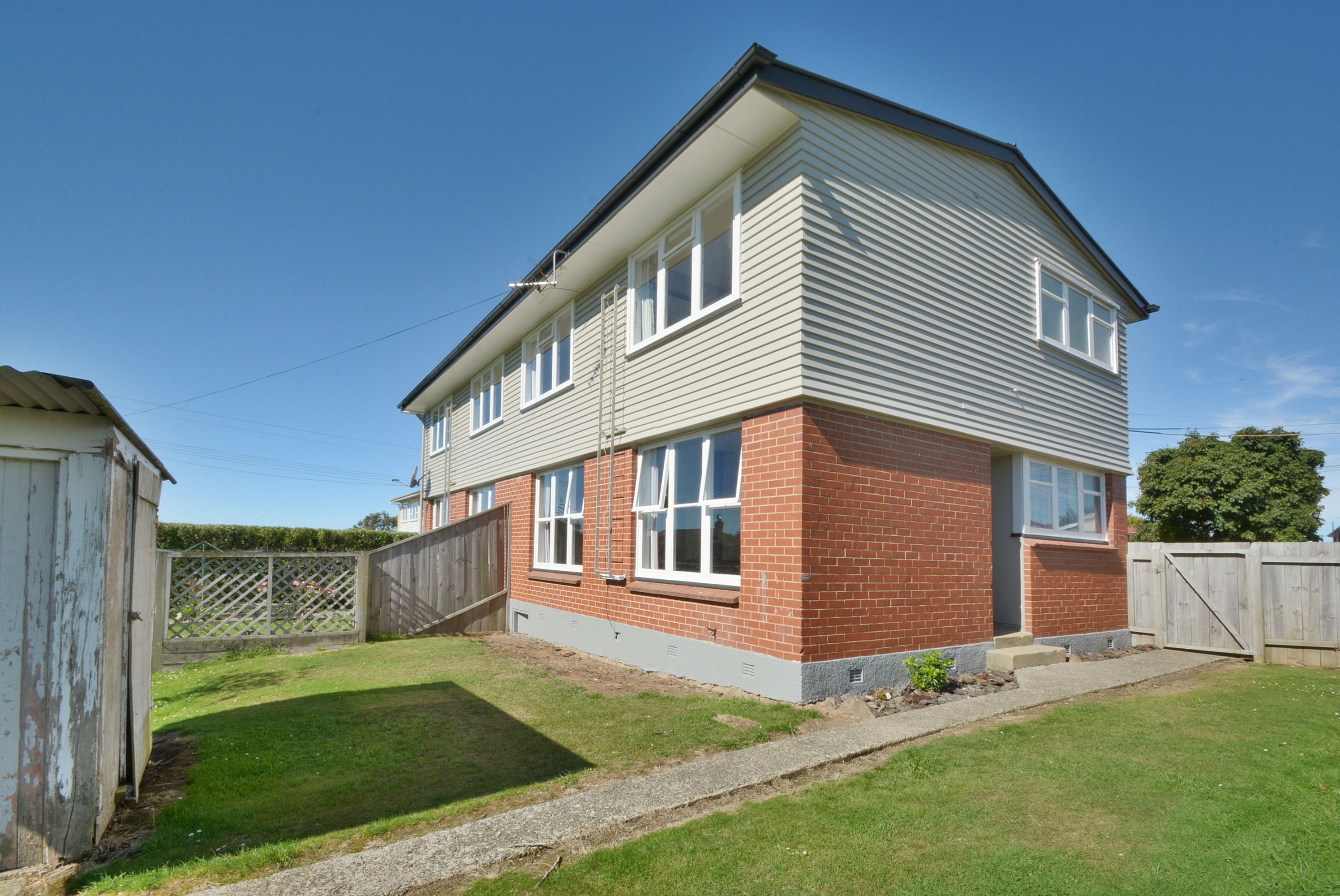 20 and 22 Barton Street, Brockville, Otago