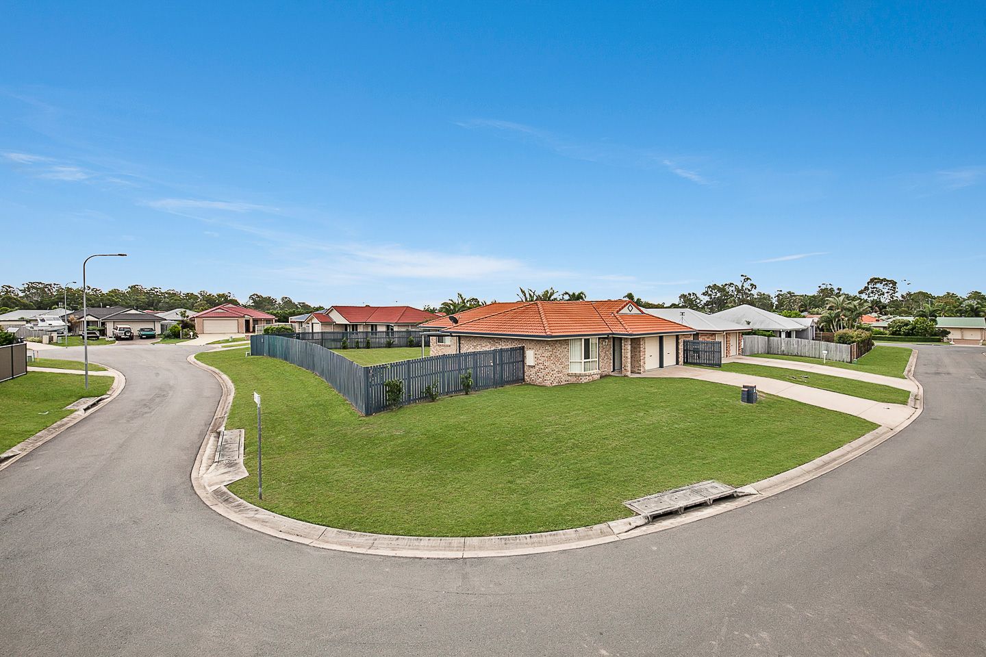1 Gwen Court, Urraween QLD 4655