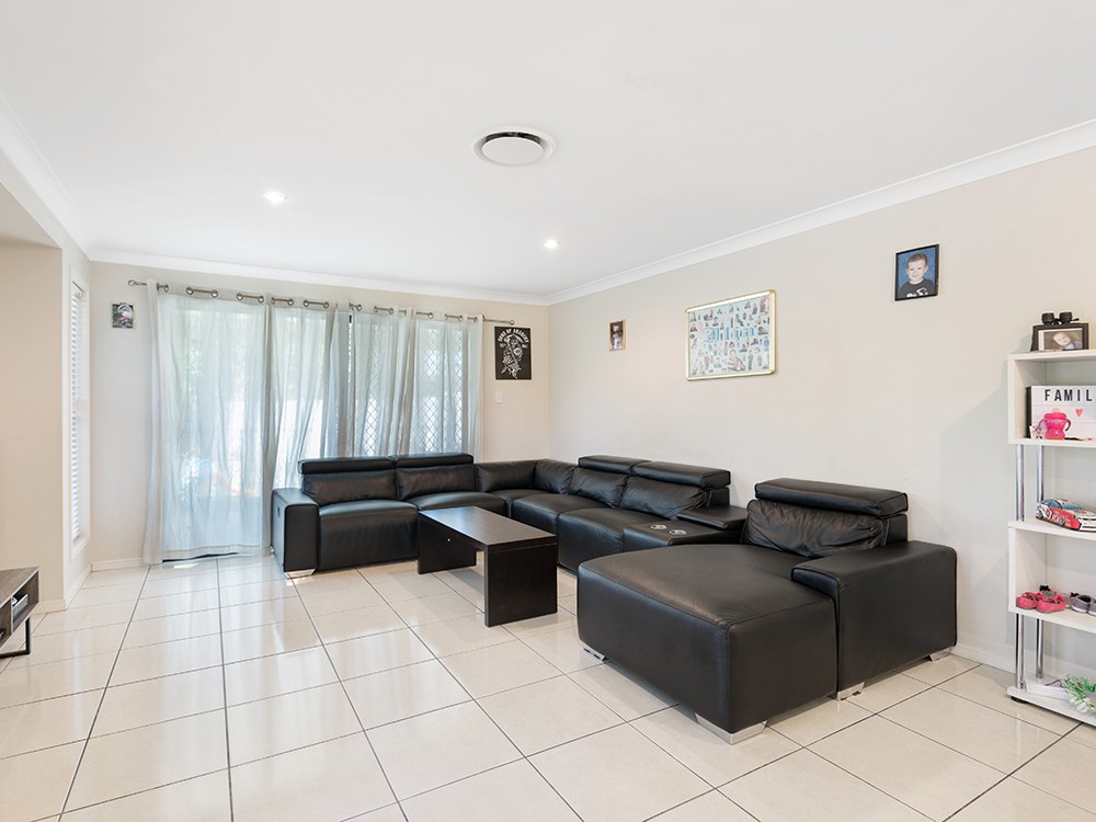 2 Astro Court, Slacks Creek, QLD 4127